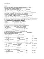 Anh 8 (6)   at school